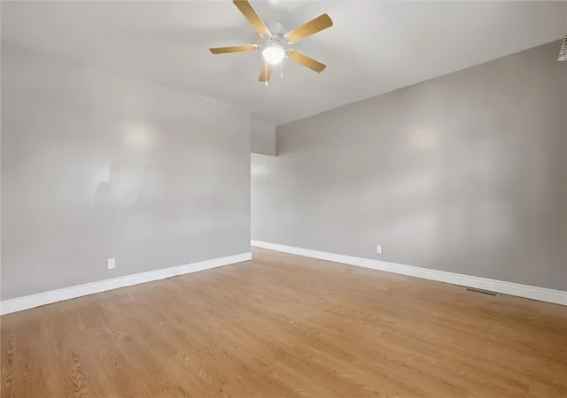 Photo 3 of Sale Pending at 621 Indiana Ave, Avonmore, PA 15618 | MLS# 1753822 | Listing updated on 2026-09-11