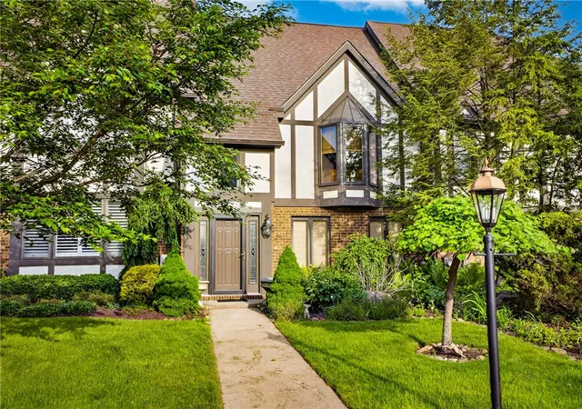 Photo 1 of Townhouse for sale at 156 Shadow Ridge Dr, Pittsburgh, PA 15238 | MLS# 1754270 | Listing updated on 2026-09-05