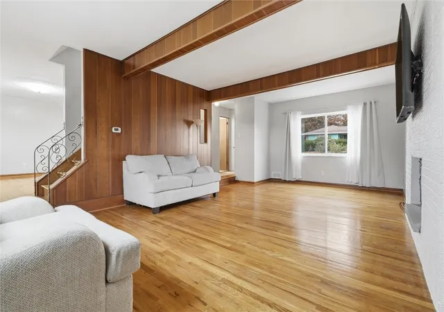 Photo 3 of Single family home for sale at 203 Clover Dr, Elizabeth, PA 15037 | MLS# 1754705 | Listing updated on 2026-09-09
