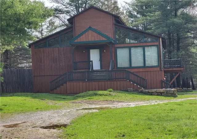 Photo 2 of Single family home for sale at 50 Laurel, Leeper, PA 16233 | MLS# 1753052 | Listing updated on 2026-09-09