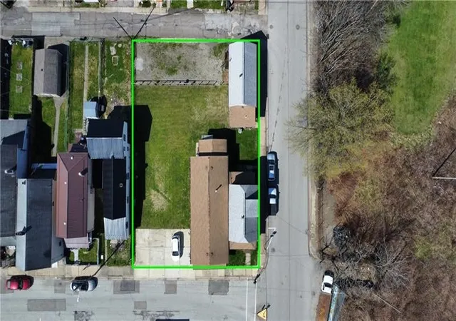 Photo 2 of Single family home for sale at 1837 1839 4th Avenue, New Kensington, PA 15068 | MLS# 1754797 | Listing updated on 2026-09-13