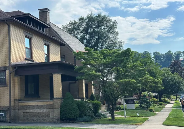 Photo 1 of Single family home for sale at 124 Hazel St, Kittanning, PA 16201 | MLS# 1754826 | Listing updated on 2026-10-11
