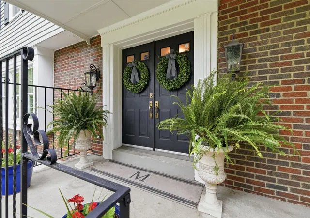 Photo 2 of Single family home for sale at 118 Crofton Dr, O'hara, PA 15238 | MLS# 1755205 | Listing updated on 2026-09-14