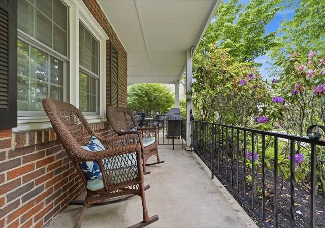 Photo 3 of Single family home for sale at 118 Crofton Dr, O'hara, PA 15238 | MLS# 1755205 | Listing updated on 2026-09-14