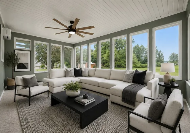 Photo 3 of Single family home for sale at 17 Shenango Rd, New Castle, PA 16105 | MLS# 1754454 | Listing updated on 2026-09-11