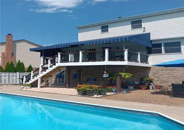 Photo 2 of Single family home for sale at 14 Autumnwood Ct, Plum Boro, PA 15239 | MLS# 1754793 | Listing updated on 2026-09-02