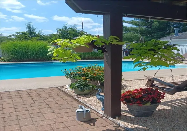Photo 3 of Single family home for sale at 14 Autumnwood Ct, Plum Boro, PA 15239 | MLS# 1754793 | Listing updated on 2026-09-02