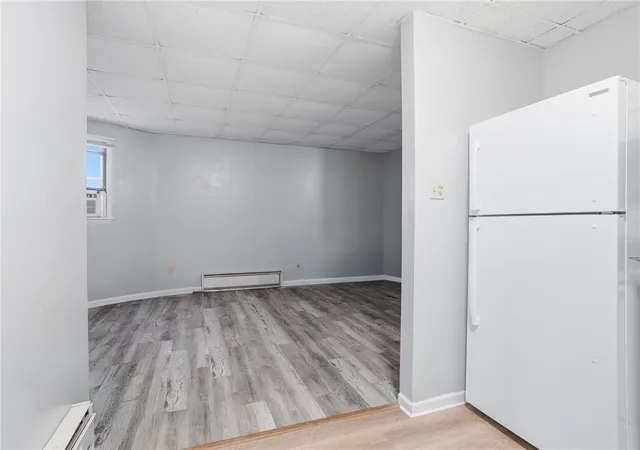 Photo 3 of House for sale at 433 Cavitt Ave, Trafford, PA 15085 | MLS# 1754680 | Listing updated on 2026-10-06
