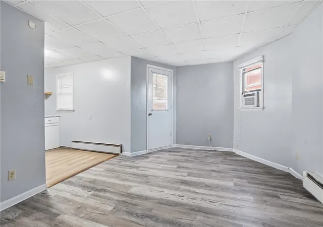 Photo 4 of House for sale at 433 Cavitt Ave, Trafford, PA 15085 | MLS# 1754680 | Listing updated on 2026-10-06