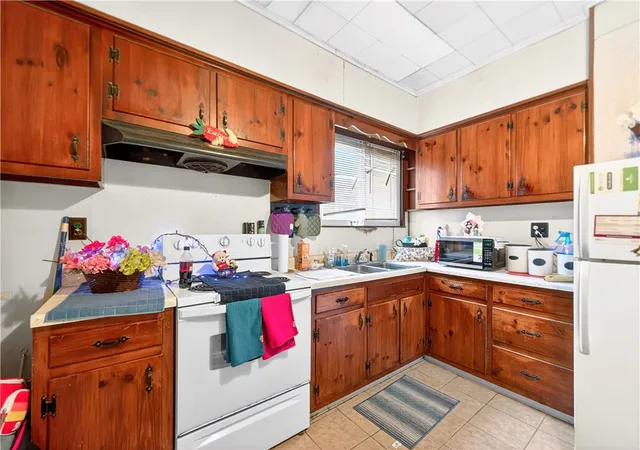 Photo 3 of Single family home for sale at 745 Wood St, California, PA 15419 | MLS# 1755834 | Listing updated on 2026-10-03