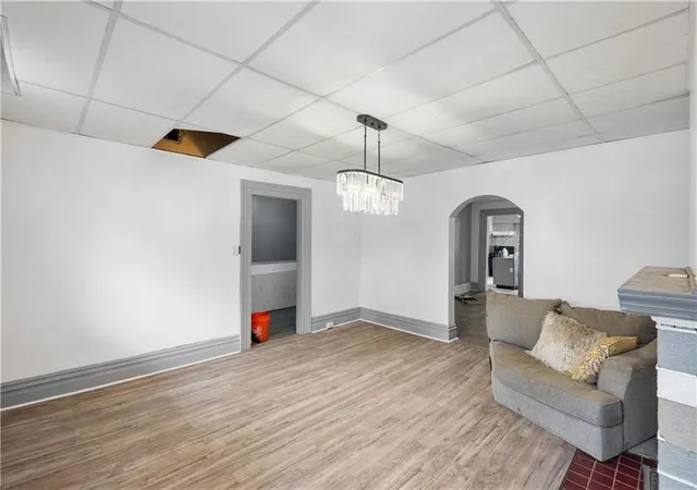 Photo 3 of Single family home for sale at 3115 Shadeland Ave, Marshall Shadeland, PA 15212 | MLS# 1755848 | Listing updated on 2026-09-28