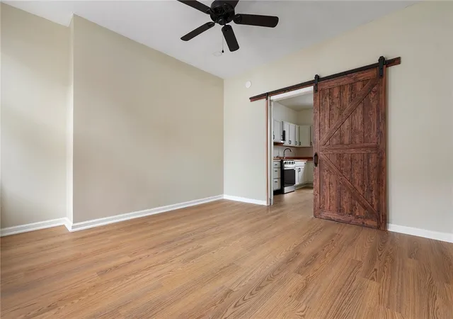 Photo 4 of Single family home for sale at 2828 Larkins Way, South Side, PA 15203 | MLS# 1755849 | Listing updated on 2026-10-05