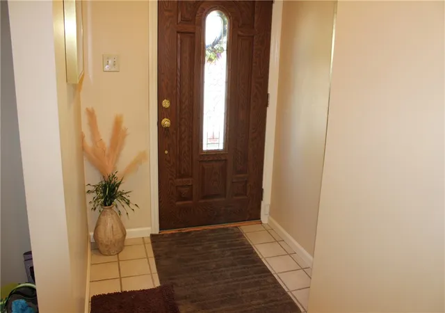 Photo 3 of Condo for sale at 2663 Hunters Point Dr, Franklin Park, PA 15090 | MLS# 1757054 | Listing updated on 2026-10-05