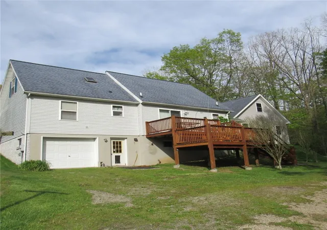 Photo 4 of Single family home for sale at 2255 Copper Kettle Hwy, Middlecreek Twp, PA 15557 | MLS# 1757070 | Listing updated on 2026-09-14