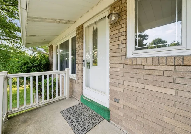 Photo 2 of Sale Pending at 101 Hibiscus Dr, Turtle Creek, PA 15145 | MLS# 1755419 | Listing updated on 2026-09-12