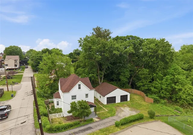 Photo 39 of Single family home for sale at 31 Harrison St, Crafton, PA 15205 | MLS# 1755563 | Listing updated on 2026-09-10