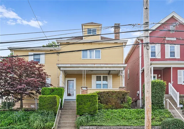 Photo 1 of Single family home for sale at 514 Woodward Ave, Mc Kees Rocks, PA 15136 | MLS# 1756915 | Listing updated on 2026-09-08