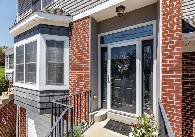 Photo 2 of Condo for sale at 102 Lenox Dr, Imperial, PA 15126 | MLS# 1757263 | Listing updated on 2026-09-08