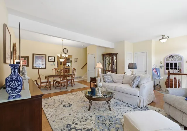 Photo 4 of Condo for sale at 102 Lenox Dr, Imperial, PA 15126 | MLS# 1757263 | Listing updated on 2026-09-08