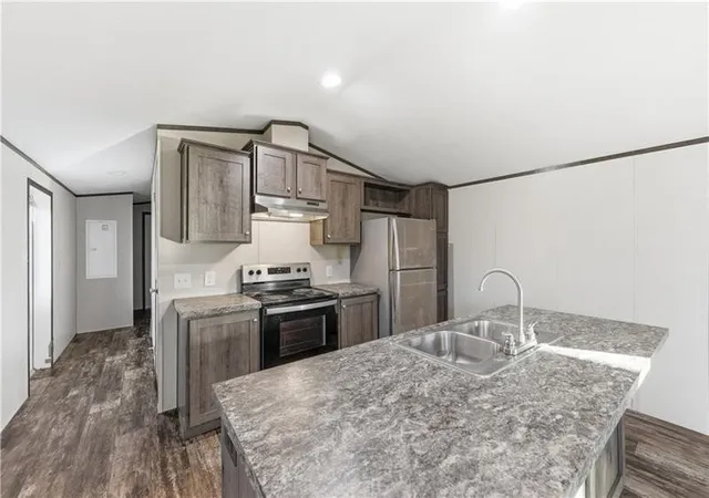 Photo 3 of Manufactured home for sale at 130 Brook Ln, Valencia, PA 16059 | MLS# 1757456 | Listing updated on 2026-09-18
