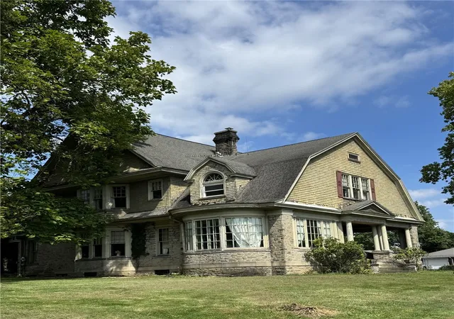 Photo 2 of Single family home for sale at 1126 High St, Luzerne Twp, PA 15417 | MLS# 1757662 | Listing updated on 2026-09-09