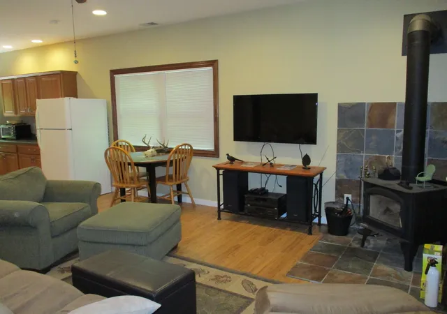Photo 3 of Sale Pending at 258 Oak Dr, Kennerdell, PA 16374 | MLS# 1757812 | Listing updated on 2026-09-03