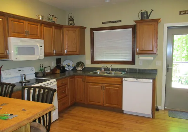 Photo 4 of Sale Pending at 258 Oak Dr, Kennerdell, PA 16374 | MLS# 1757812 | Listing updated on 2026-09-03