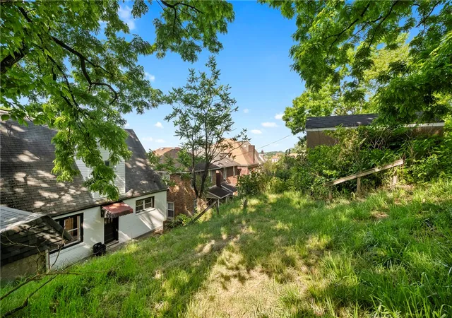 Photo 27 of Sale Pending at 2219 Manor Ave, Swissvale, PA 15218 | MLS# 1757081 | Listing updated on 2026-09-03