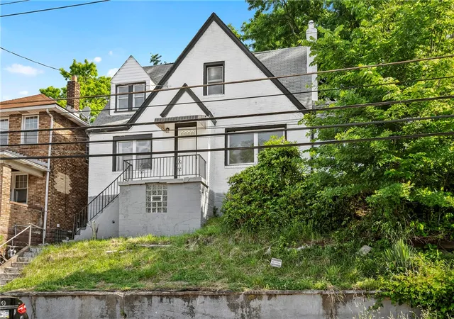 Photo 2 of Sale Pending at 2219 Manor Ave, Swissvale, PA 15218 | MLS# 1757081 | Listing updated on 2026-09-03