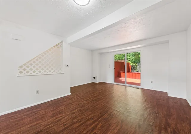 Photo 2 of Townhouse for sale at 212 Shady Ridge Dr, Monroeville, PA 15146 | MLS# 1757844 | Listing updated on 2026-09-01
