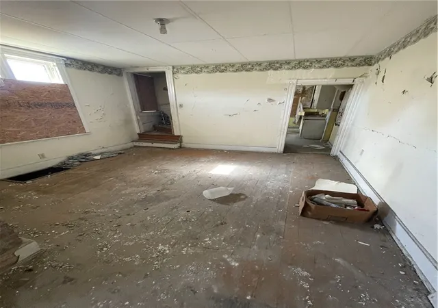 Photo 3 of House for sale at 313-315 Grove Ave, Johnstown, PA 15902 | MLS# 1758019 | Listing updated on 2026-09-03