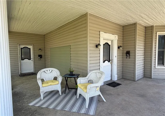 Photo 3 of Multi family home for sale at 192 S Richhill St, Waynesburg, PA 15370 | MLS# 1758209 | Listing updated on 2026-09-10