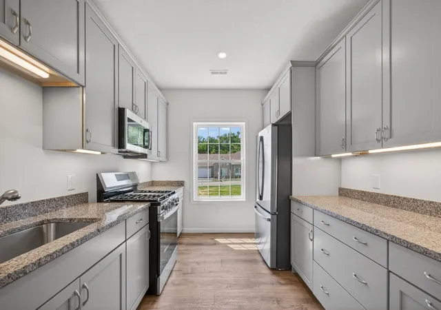 Photo 4 of Single family home for sale at 344 Cherokee Dr, Beaver Falls, PA 15010 | MLS# 1758272 | Listing updated on 2026-09-11