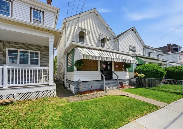 Photo 1 of Single family home for sale at 1133 9th Street, Stowe Twp, PA 15136 | MLS# 1758215 | Listing updated on 2026-09-14