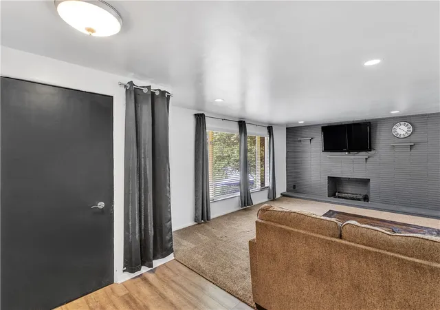 Photo 3 of Single family home for sale at 384 Orr Ave, Apollo, PA 15613 | MLS# 1758382 | Listing updated on 2026-09-11