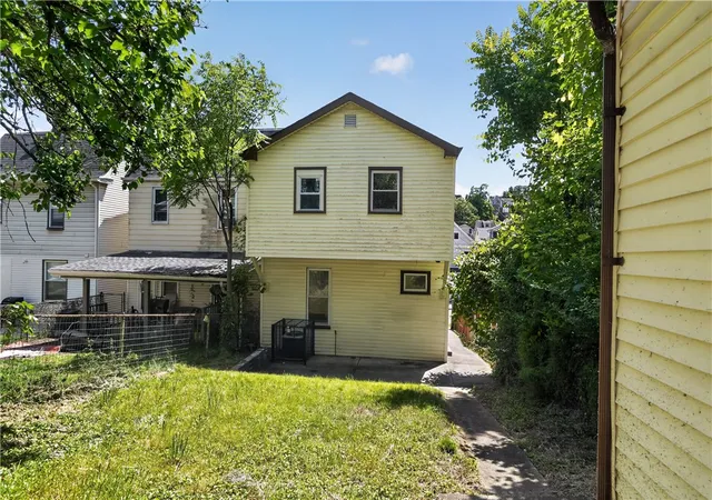 Photo 2 of Single family home for sale at 308 Rustic Ave, Mt Oliver, PA 15210 | MLS# 1757945 | Listing updated on 2026-09-09