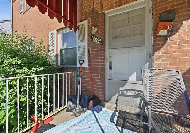 Photo 4 of Single family home for sale at 3808 Merle St, Chartiers City, PA 15204 | MLS# 1758318 | Listing updated on 2026-09-03
