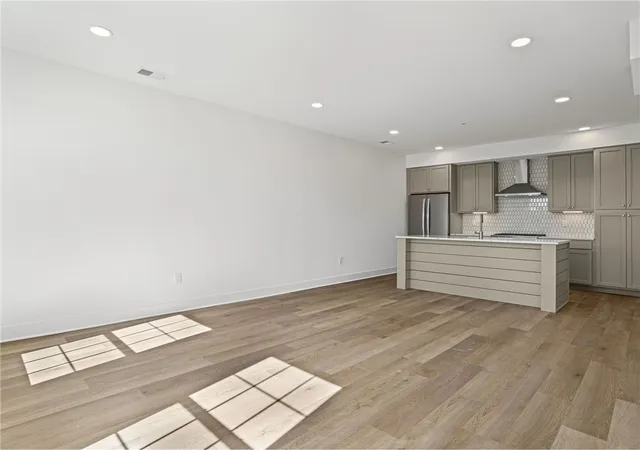 Photo 3 of Townhouse for sale at 705 Bower St, Cranberry Township, PA 16066 | MLS# 1758835 | Listing updated on 2026-10-20