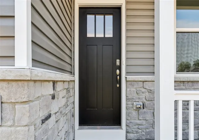 Photo 2 of Single family home for sale at 1087 Peachtree Rd, Scott Twp, PA 15106 | MLS# 1758840 | Listing updated on 2026-09-13
