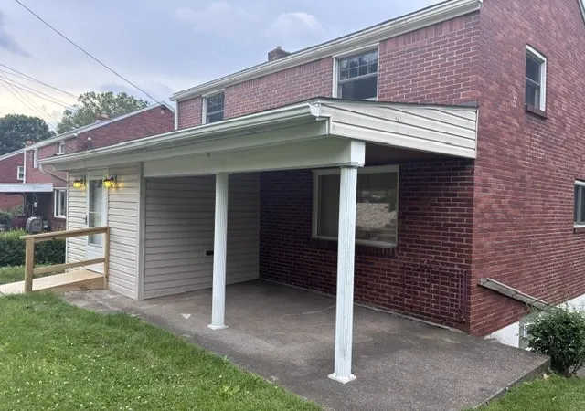 Photo 2 of Single family home for sale at 690 Park Ave, Braddock Hills, PA 15221 | MLS# 1758859 | Listing updated on 2026-09-13