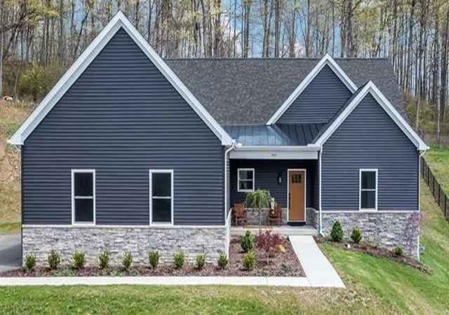 Photo 1 of Single family home for sale at 300 Timberline Dr, Washington, PA 15301 | MLS# 1759017 | Listing updated on 2026-09-12