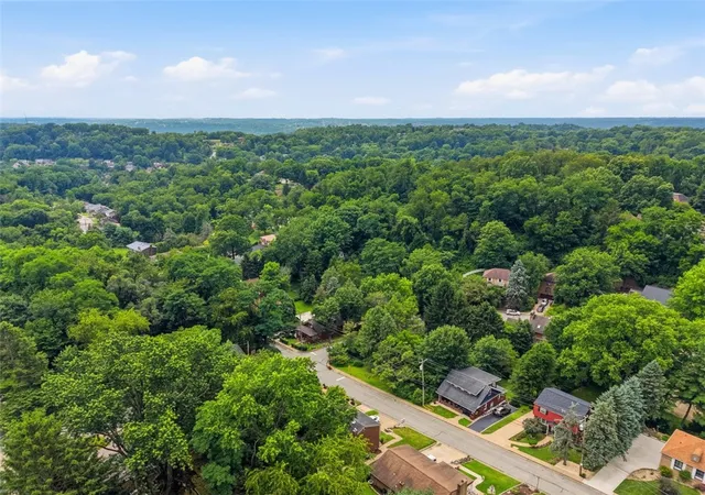 Photo 39 of Single family home for sale at 206 Glasgow Rd, Forest Hills Boro, PA 15221 | MLS# 1759093 | Listing updated on 2026-09-12
