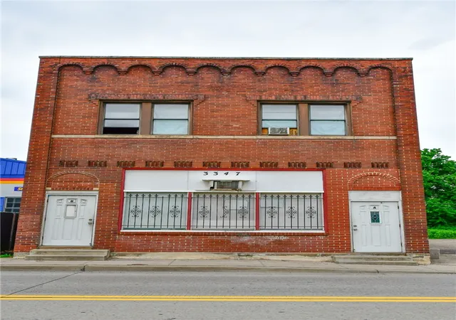Photo 1 of House for sale at 3347 W Carson St, Pittsburgh, PA 15204 | MLS# 1758581 | Listing updated on 2026-09-02