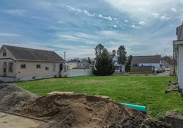 Photo 3 of Land for sale at 212 Russellwood Ave, Mc Kees Rocks, PA 15136 | MLS# 1759330 | Listing updated on 2026-09-17