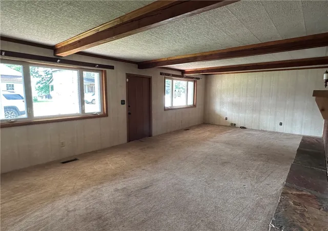 Photo 3 of Single family home for sale at 409 2nd Street, Vestaburg, PA 15368 | MLS# 1759382 | Listing updated on 2026-09-03