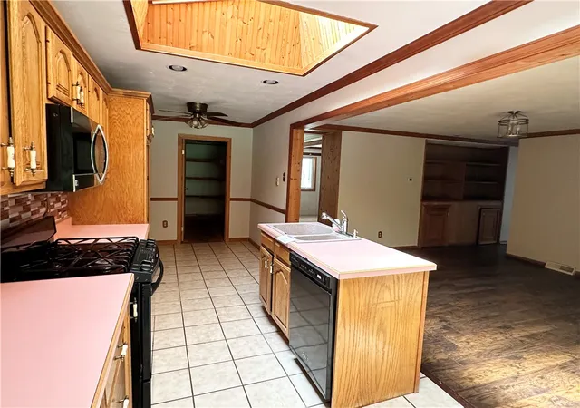 Photo 4 of Single family home for sale at 409 2nd Street, Vestaburg, PA 15368 | MLS# 1759382 | Listing updated on 2026-09-03
