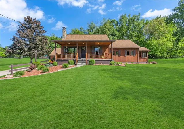 Single family home for sale at 2085 Frew Ml Rd, New Castle, PA 16101 | MLS# 1759470 | Listing updated on 2026-09-14
