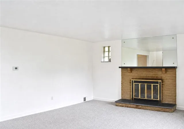 Photo 3 of Single family home for sale at 202 Crestview Rd, Penn Hills, PA 15235 | MLS# 1759319 | Listing updated on 2026-09-02