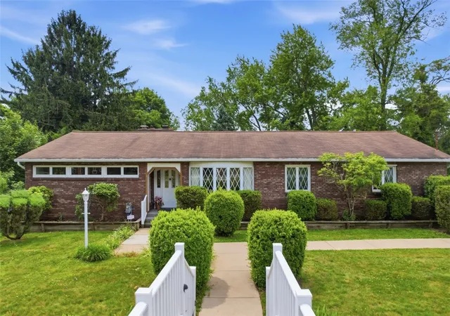 Photo 3 of Sale Pending at 1837 Droz Ave, Economy, PA 15003 | MLS# 1759570 | Listing updated on 2026-09-09
