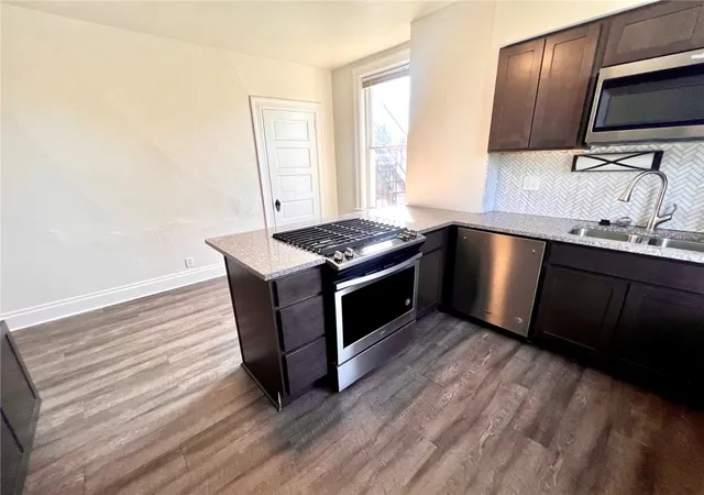 Photo 3 of House for sale at 125 Washington Ave, Bellevue, PA 15202 | MLS# 1759781 | Listing updated on 2026-10-12